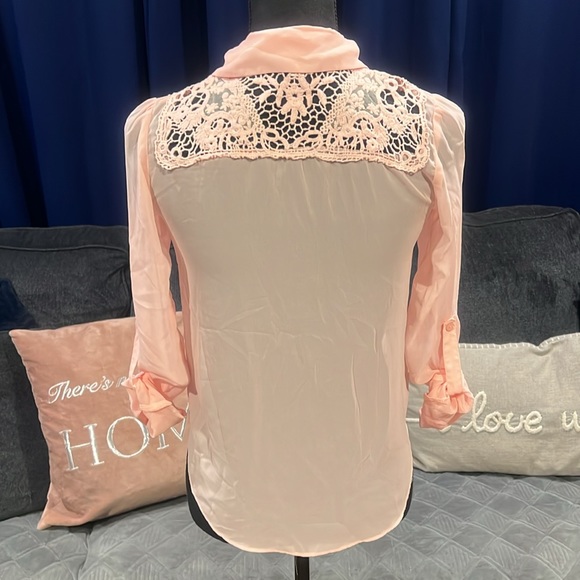 Candies Button Front Top Size XS - Picture 5 of 6